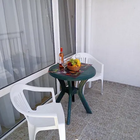 Apartment Studio Marina View